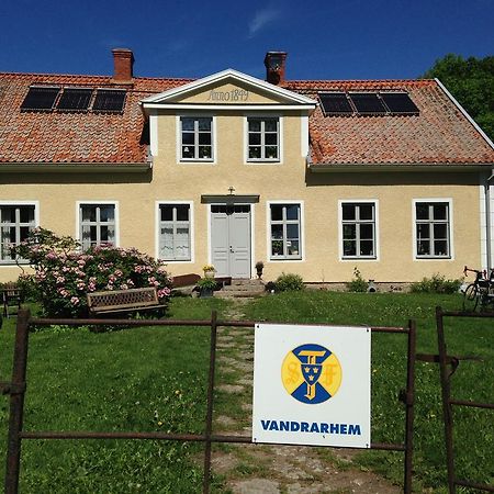 Takern Vandrarhem Svanshals Экстерьер фото