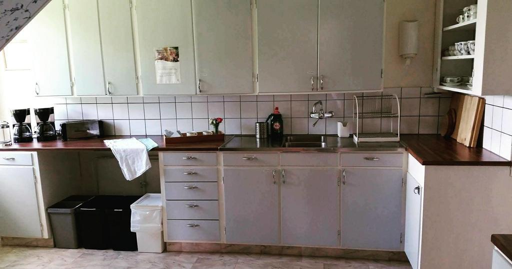 Takern Vandrarhem Svanshals Экстерьер фото